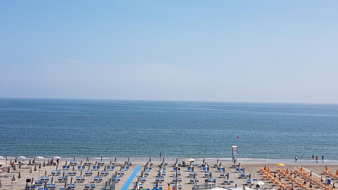 Abahotel 米兰马瑞提那 外观 照片
